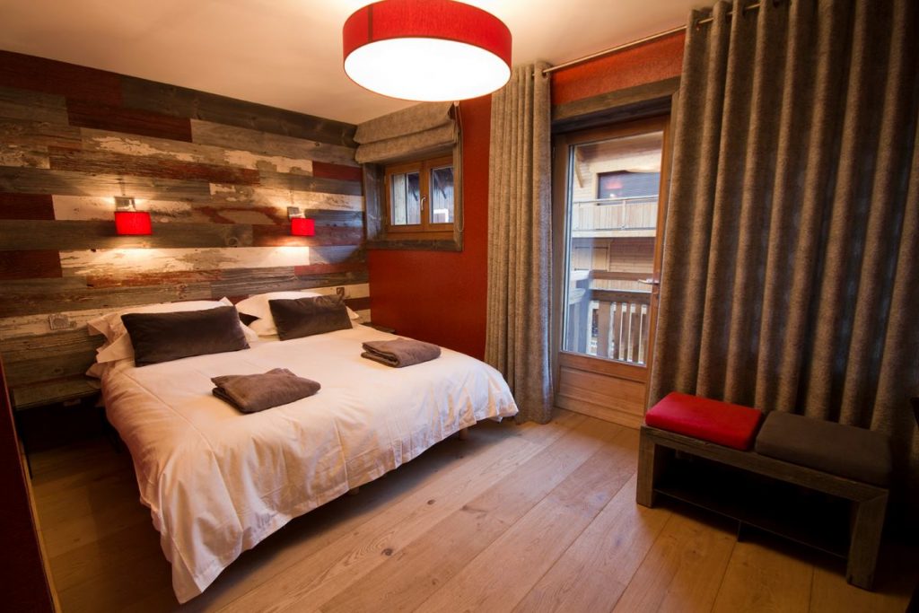 reclaimedcladdingpietra-reclaimed-pinecladding