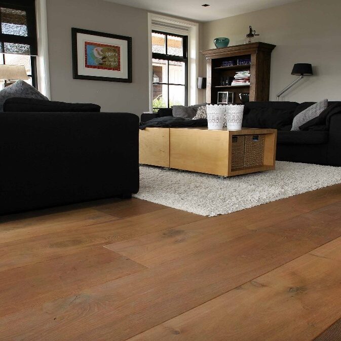 Long Pre Finished Engineered Oak Flooring
